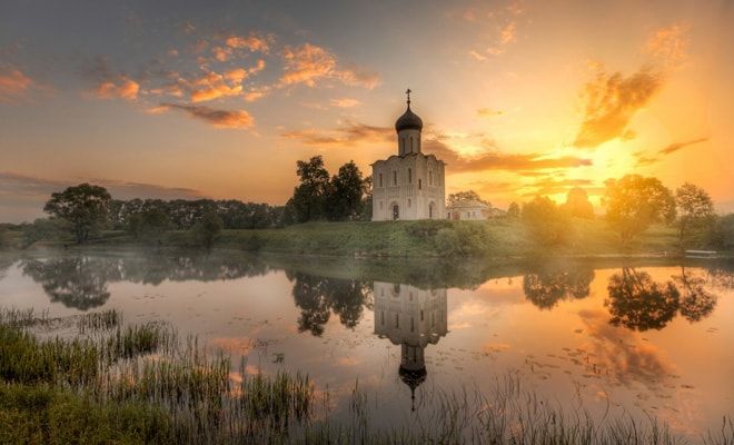 L’église de l'Intercession-de-la-Vierge sur la Nerl, Russie